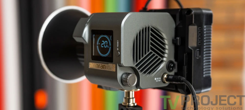 LED прожектор Aputure Amaran COB 60d S Daylight фото в описание 1