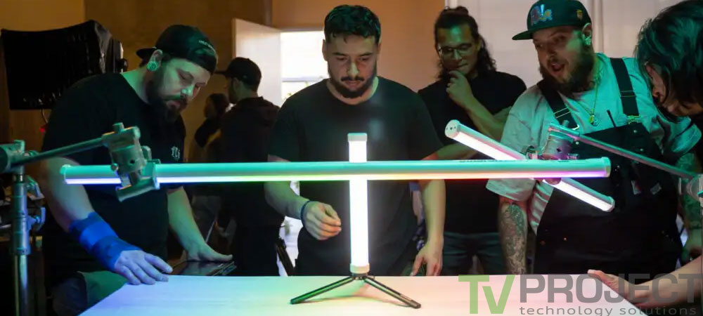 Набор Aputure Amaran PT4c 2-Light Production Kit фото в описание 2