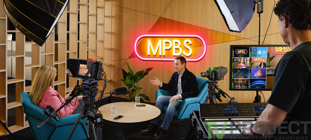 Видеокамера Blackmagic Studio Camera 4K Pro G2 фото в описание 2