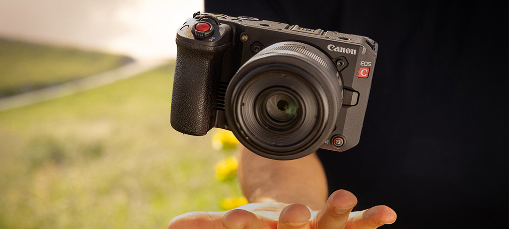 Компактна кінокамера Canon EOS C50 фото в опис 1