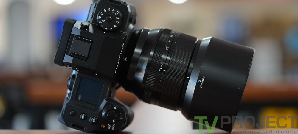 Объектив Fujifilm XF 56mm f/1.2 R WR фото в описание 2