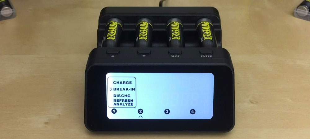 Зарядное устройство Maha Powerex MH-C9000PRO фото в описание 1 