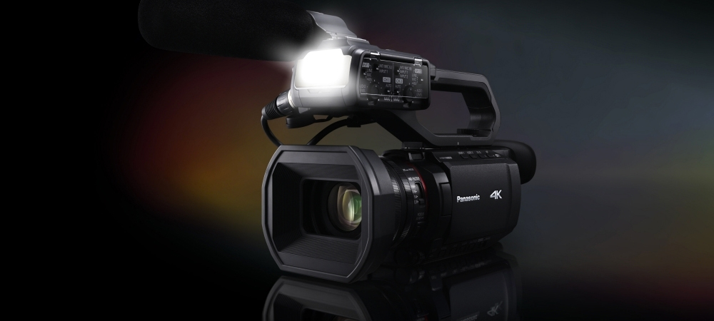 Відеокамера Panasonic AG-CX18 фото в опис 1