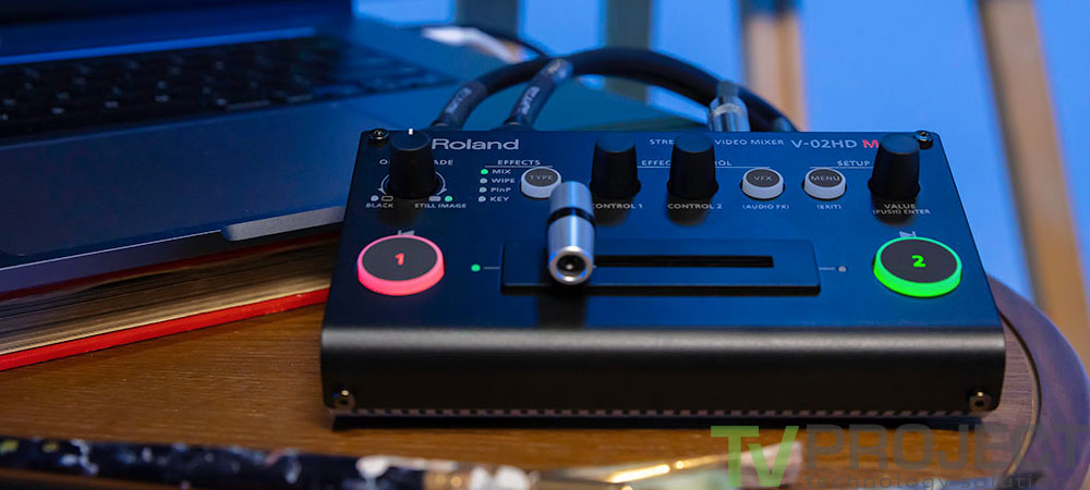 Відеомікшер Roland V-02HD MK фото в опис 1