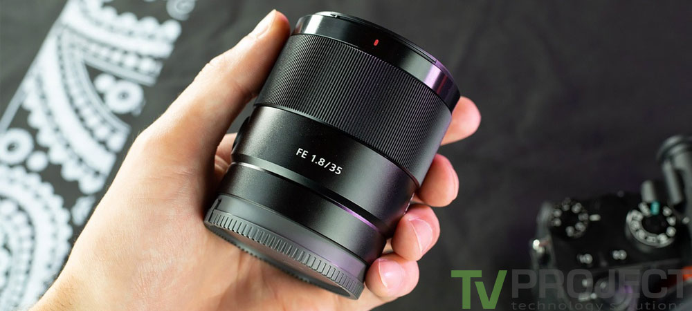Объектив Sony FE 35mm f/1.8 фото в описание 1