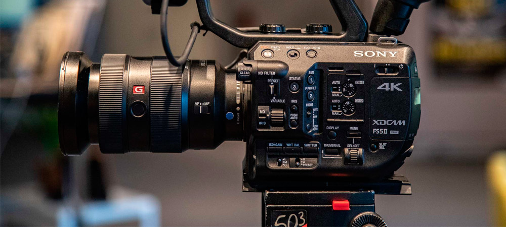 Видеокамера Sony PXW-FS5M2 фото в описание 1